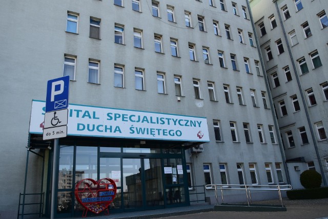 Oddział  ginekologiczno - położniczy w Specjalistycznym Szpitalu  Ducha Świętego w Sandomierzu otrzyma  nowy aparat do USG.