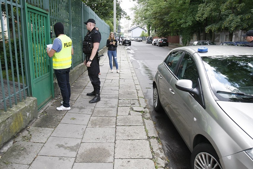 Tragedia w Sokołowie pod Sieradzem. Nastolatek na żwirowni znęcał się nad 11-latką