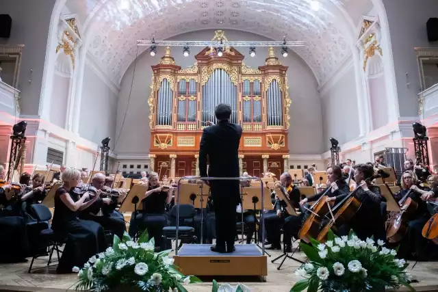 100-lecie Uniwersytetu Poznańskiego: Koncert "Od Paderewskiego do Pendereckiego" w auli UAM na zakończenie dnia obchodów