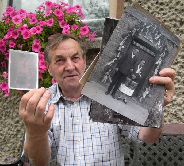 - Starsi ludzie rozpoznają na tych zdjęciach swoich bliskich i znajomych - mówi Bernard Kus.