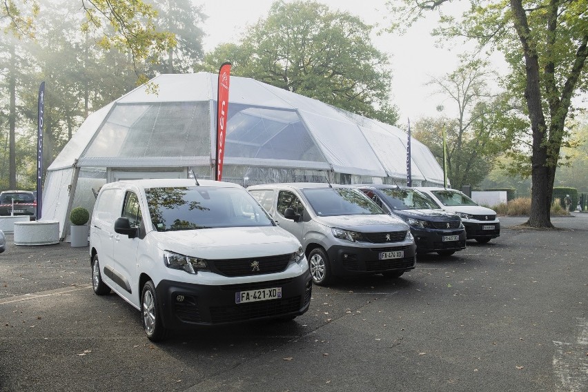 Peugeot Partner i Citroen Berlingo na przestrzeni lat...