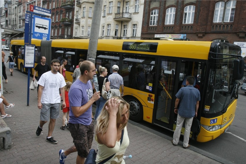Zarząd Transportu Metropolitalnego zajmie się autobusami i tramwajami