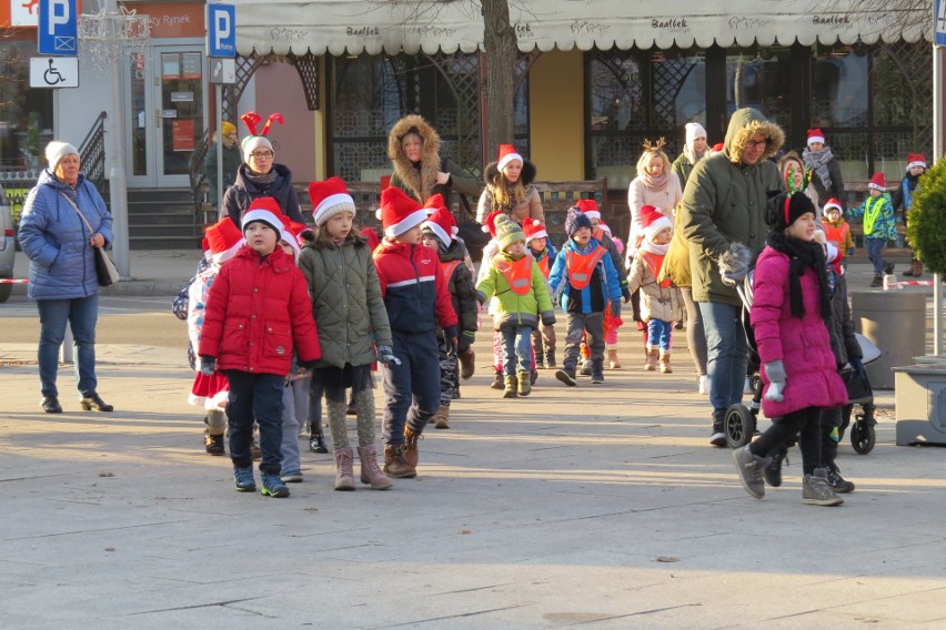 Mikołajkowe spotkanie na Dużym Rynku w Brodnicy