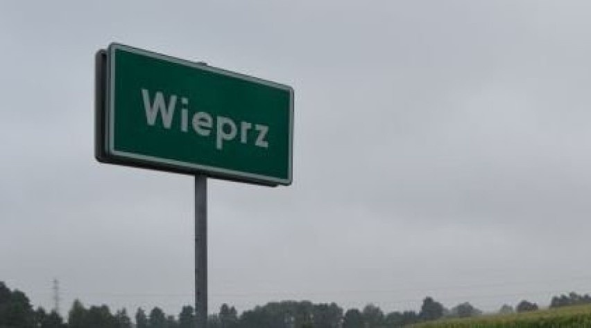 Wieprz - wieś siedziba gminy w powiecie wadowickim. Leży nad...