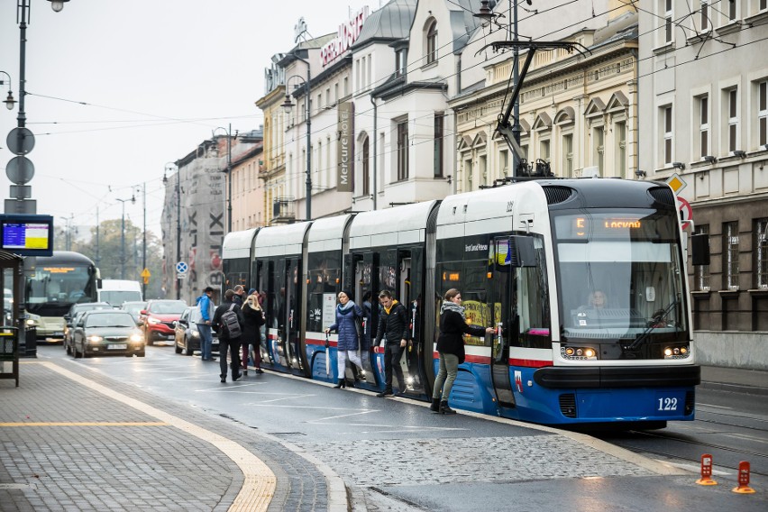 W Bydgoszczy funkcjonuje na razie jeden tramwajowy...