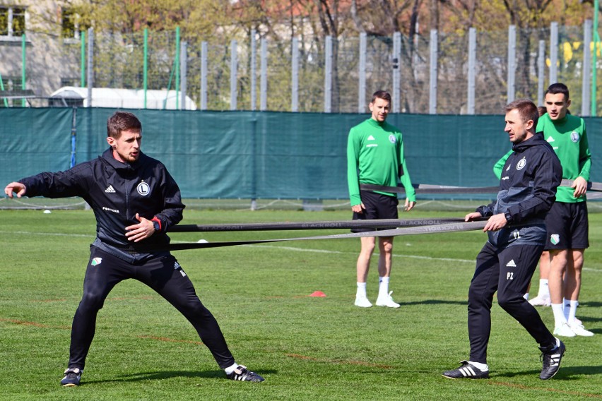 Legia Warszawa trenuje przed meczem z Pogonią Szczecin. Adam Hlousek będzie gotowy do gry?