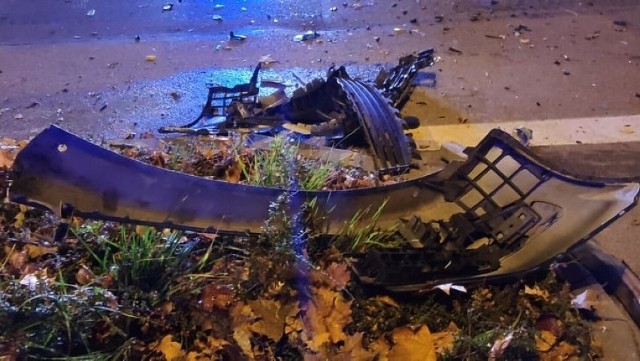 We wtorek, 9 listopada, na skrzyżowaniu ul. Słowackiego i Al. Armii Krajowej w Piotrkowie Trybunalskim doszło do wypadku. Na skutek zderzenia dwóch samochodów osobowych, jedna osoba została ranna.