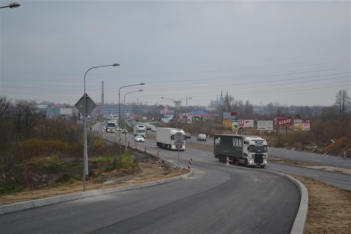 Częstochowa: Wiadukt nad DK 1 na ulicy Warszawskiej już...