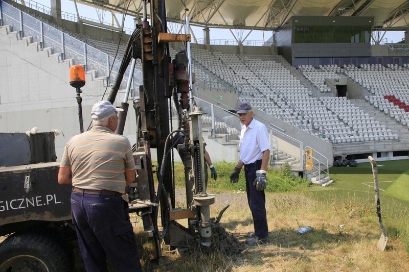 Stadion przy al. Unii. Byli fachowcy, czyli przymiarki do budowy