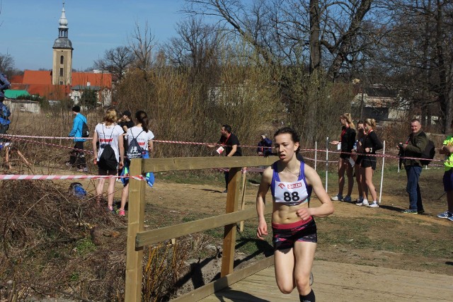 Zuzanna Latańska Wicemistrzyni Polski w biegach przełajowych U20 na 4 km