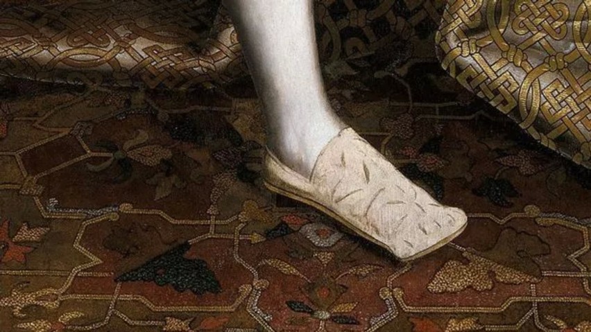 "Krowie mordy" były butami o wygodnym dla stopy kroju.