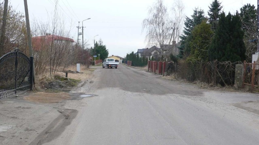 Ulica Toruńska w Grębocinie częściowo ma już asfaltową...