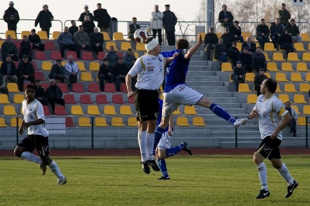 Pod wodzą Romualda Szukiełowicza Czarni Arena Żagań twardo i zacięcie walczyli o każdy punkt. Jak będzie wiosną?