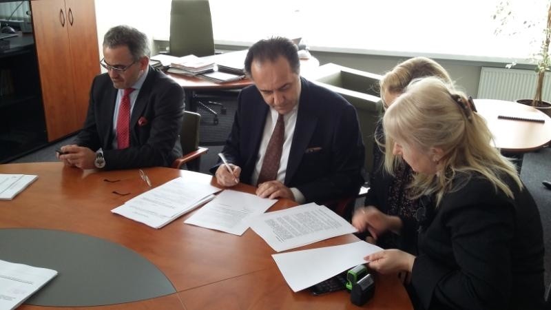 GDDKiA podpisała umowę na budowę ekspresowego odcinka zakopianki