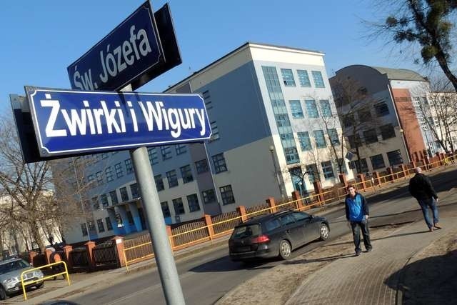 Projekty z Chełmińskiego i Wrzosów - budżet obywatelskiświatła na skrzyżowaniu Józefa i Żwirki i Wigury
