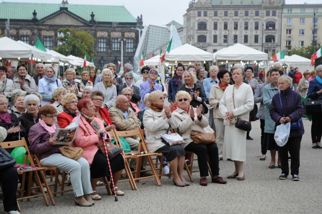 Seniorzy Poznań: co warto wiedzieć? dokąd się wybrać w nadchodzącym tygodniu? Na pewno nie siedźcie w domu!