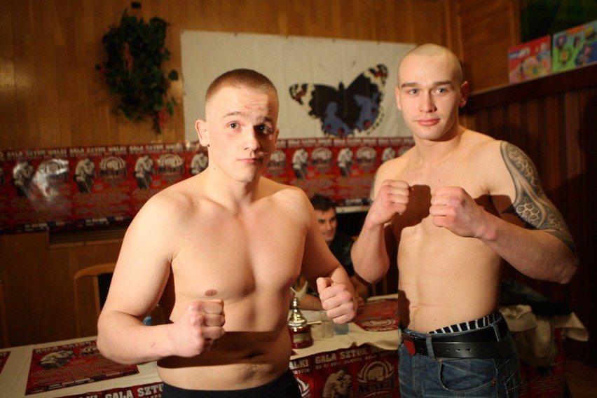 Wazenie zawodników, którzy wystąpią w gali MMA w Slupsku.