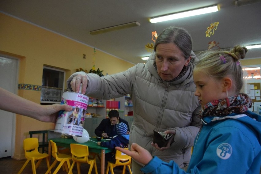 Festyn charytatywny na rzecz Bianki w przedszkolu nr 34 we...