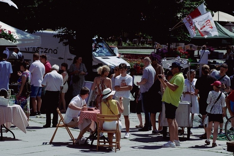 Rodzinny piknik "Przystanek PRL" na Placu Corazziego w Radomiu. Będzie mnóstwo atrakcji