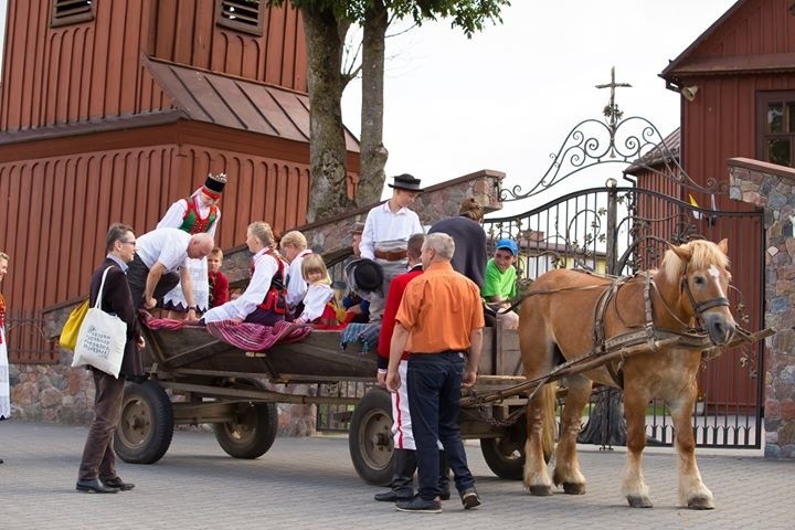 Brodowe Łąki. Gmina Baranowo. Przypomnieli dawne zwyczaje na ciekawych warsztatach