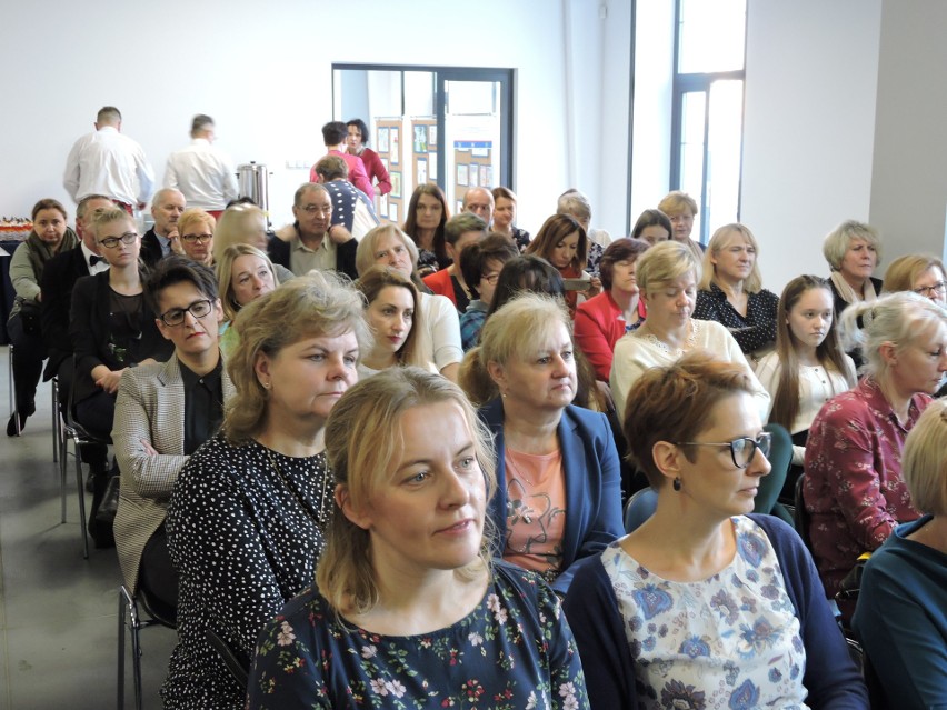 Ostrowski sanepid zorganizował konferencję na temat...