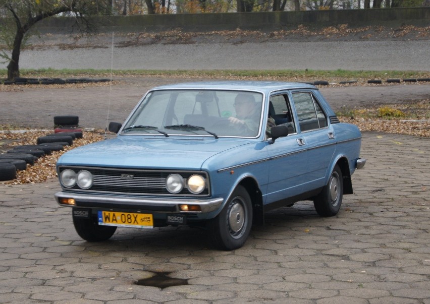 Polski Fiat 132 sfotografowany w 2016 roku podczas zlotu z...