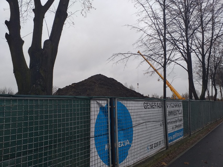 W Dąbrowie Górniczej rozpoczęła się budowa nowego Lidla....