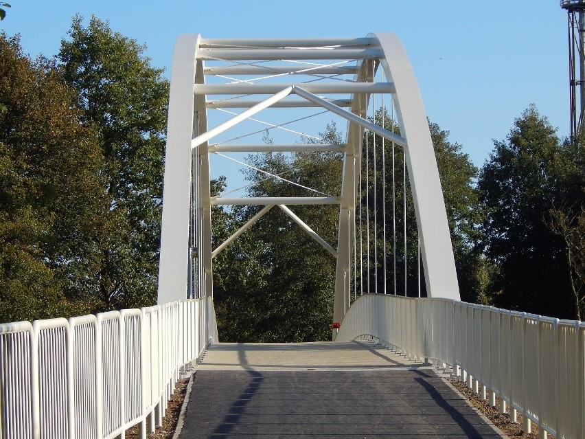 Kładka pieszo-rowerowa w Ustce nad rzeką Słupią