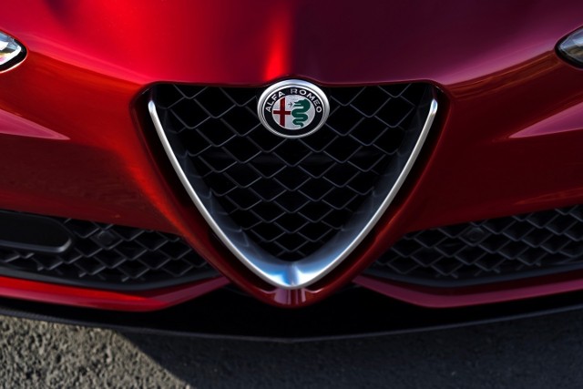 Bazą dla budowy Alfy Romeo Stelvio będzie zmodyfikowana platforma modelu Giulia / Alfa Romeo