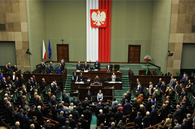 Według posła Matuszewskiego, powołanie zespołu lobbującego na rzecz województwa byłoby pewnego rodzaju nietaktem wobec faktu, że krajem rządzi PiS