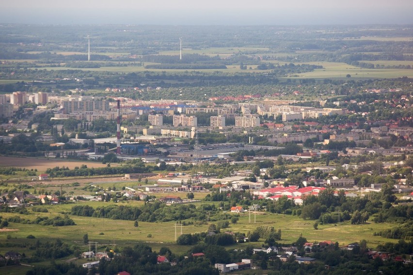Zdjęcie lotnicze z widokiem na panoramę Słupska.