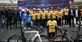 Uroczysta prezentacja kolarskiej grupy Balker Cyclo Korona Kielce w Galerii Korona. Są nowi sponsorzy, nowa nazwa i ambitne plany