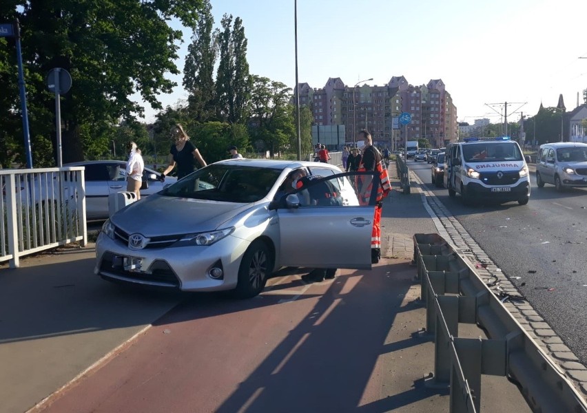 Wypadek na mostach Warszawskich 2.06.2021