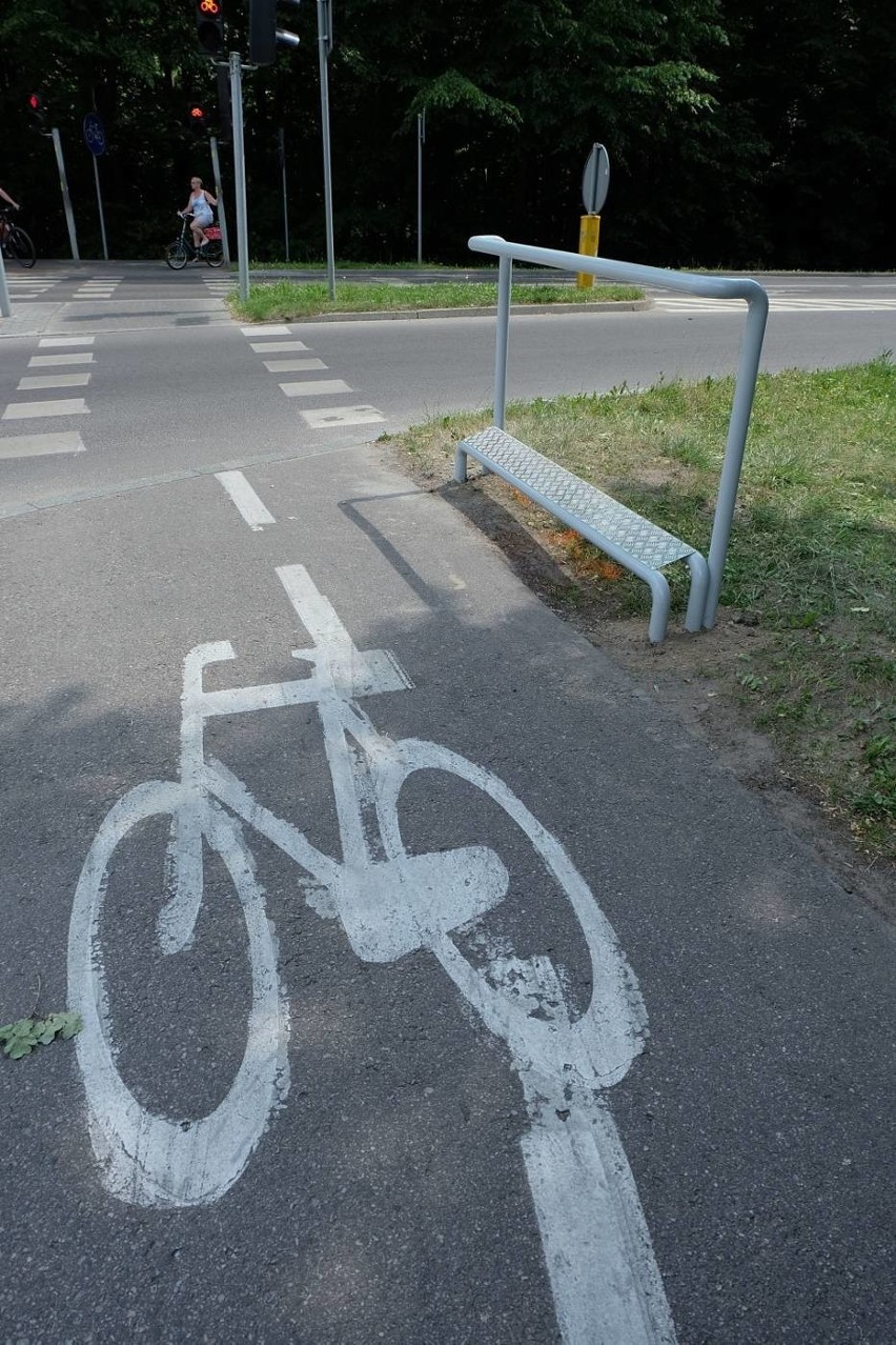 Naruszenie przez kierującego rowerem lub motorowerem zakazu...