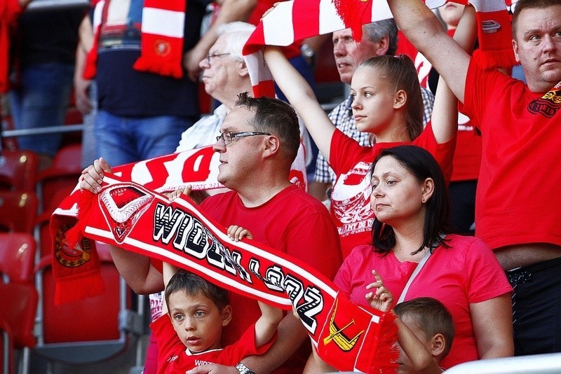 Piłkarska druga liga. Ilu kibiców Widzewa pojedzie do Rzeszowa