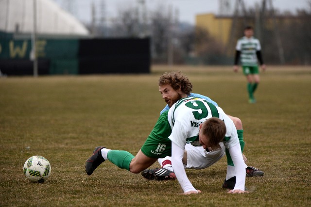 Zarzecze-Dębowiec (niebieskie koszulki) - Liwocz Brzyska 4:1