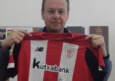 Koszulkę gwiazdy Athletic Bilbao możesz zobaczyć w łódzkiej Szkole Marcina Gortata