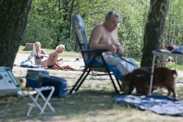 Z plaży w Borównie latem korzystali nie tylko działkowcy, ale także mieszkańcy Bydgoszczy, dla których to jedno z najbliższych jezior