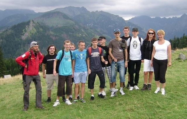 Młodzież z "Konarskiego" na obozie w Tatrach.