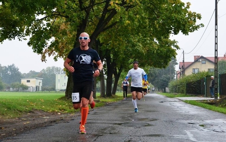 Bieg Koroną Jeziora Goczałkowickiego 2015 w Zabrzegu