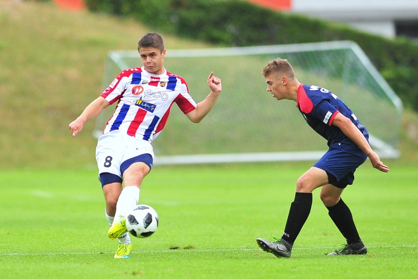 Centralna Liga Juniorów. Świetnie rzucał, ale postawił na futbol i stał się jednym z liderów Odry Opole