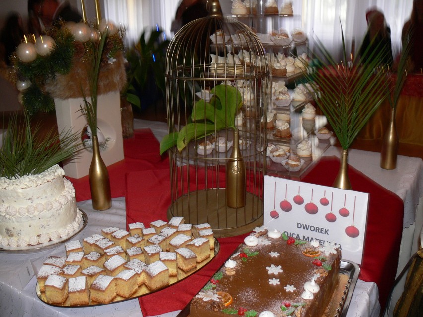 Świąteczna wystawa stołów w sandomierskiej "marmoladzie" (ZDJĘCIA)