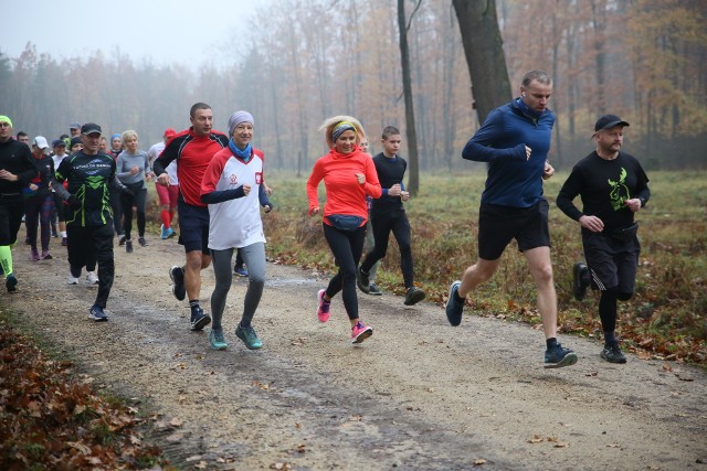 Świąteczne, sylwestrowe i noworoczne bieganie. Przed nami aż cztery wyjątkowe edycje parkrun Chrzanów