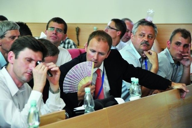 Wachlarz zmian planowanych przez przewodniczącego Damiana Raczkowskiego nie dostał poparcia większości członków PO.