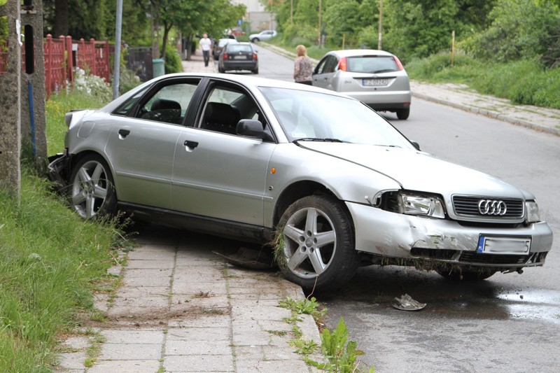 Zderzenie aut na ul. Grunwaldzkiej w Zielonej Górze