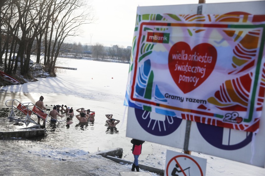 WOŚP w Krakowie. Wielkie morsowanie na Bagrach tym razem...