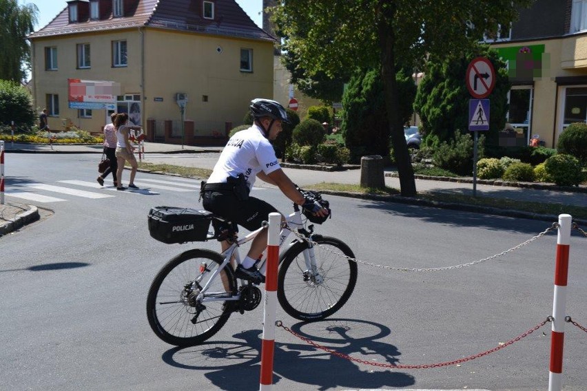 Policjanci na rowerach budzą pozytywne emocje (zdjęcia)