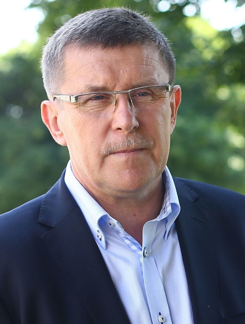 Zbigniew Kuźmiuk, eurodeputowany, bez teki ministra.