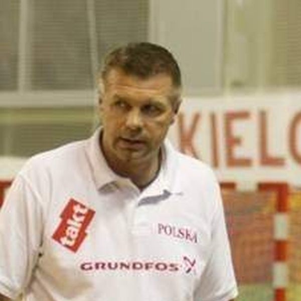 Bogdan Wenta jest trenerem reprezentacji Polski (od października 2004) i Vive Kielce (od czerwca 2008). Z kadrą zdobył wicemistrzostwo świata w Niemczech (2007).