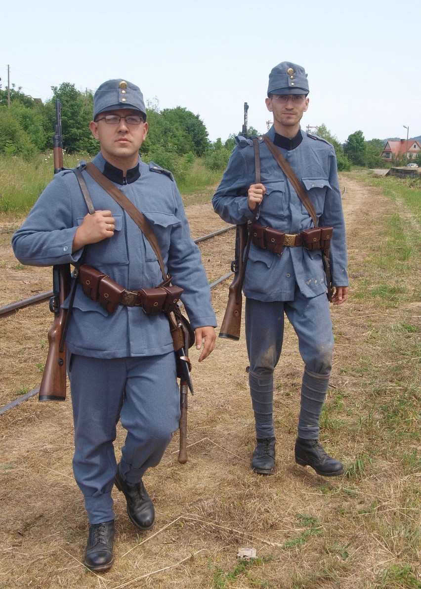 Odkryj Beskid Wyspowy. 16 czerwca zaśpiewali „Remedium” Maryli Rodowicz i pobili rekord [ZDJĘCIA]